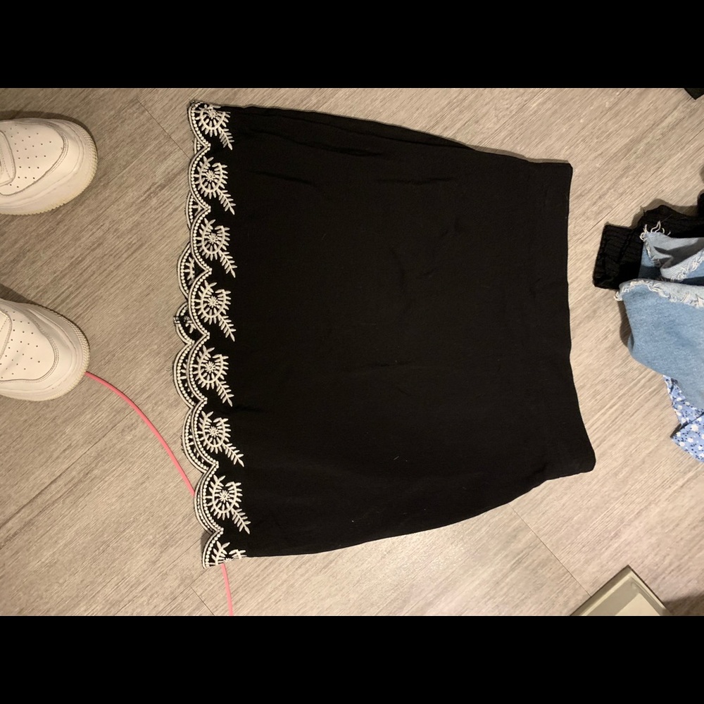 Zip back skirt
